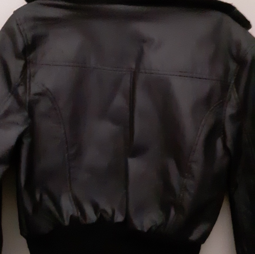Jacket - Picture 2 of 3